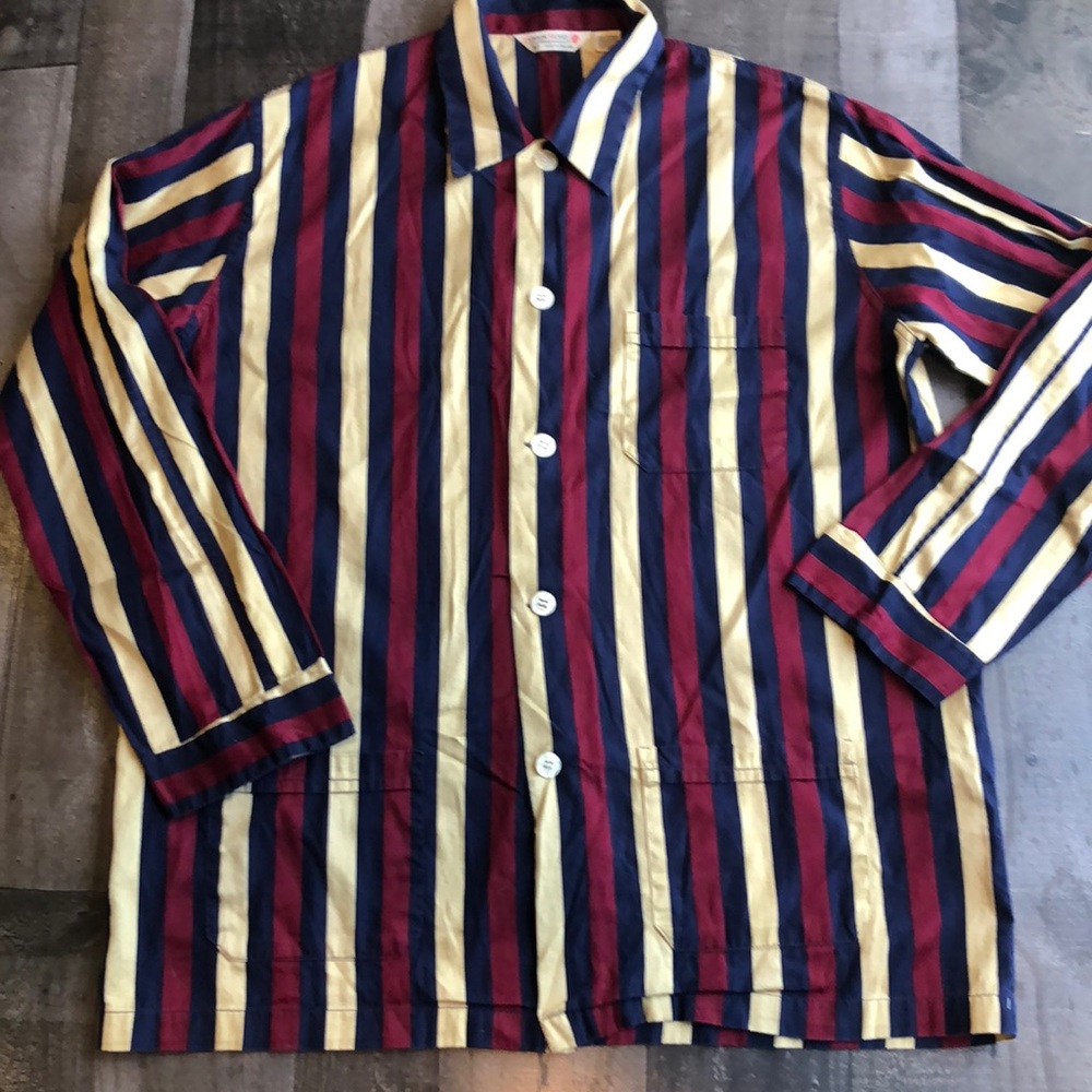 Derek Rose pajama shirt